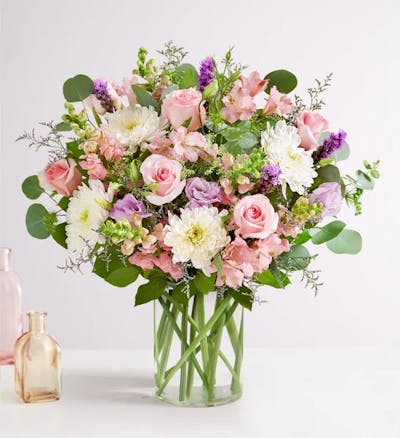 Product Image - A Floral Meadow™ for Mom